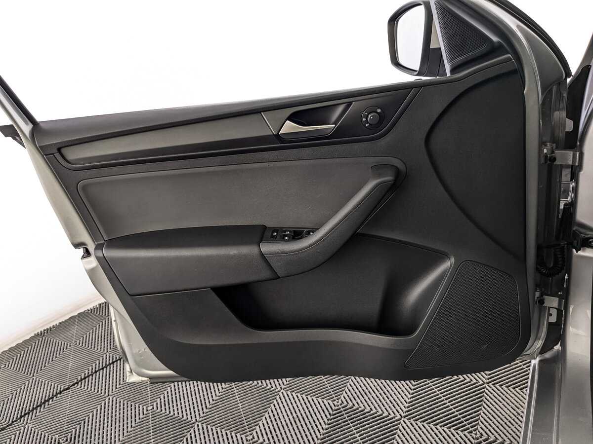 Volkswagen Polo, 2021 Фото №15