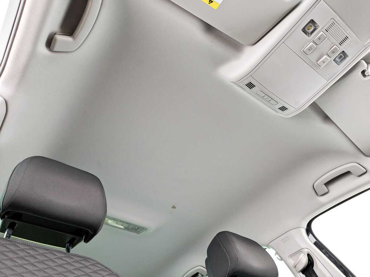 Volkswagen Tiguan, 2019 Фото №18