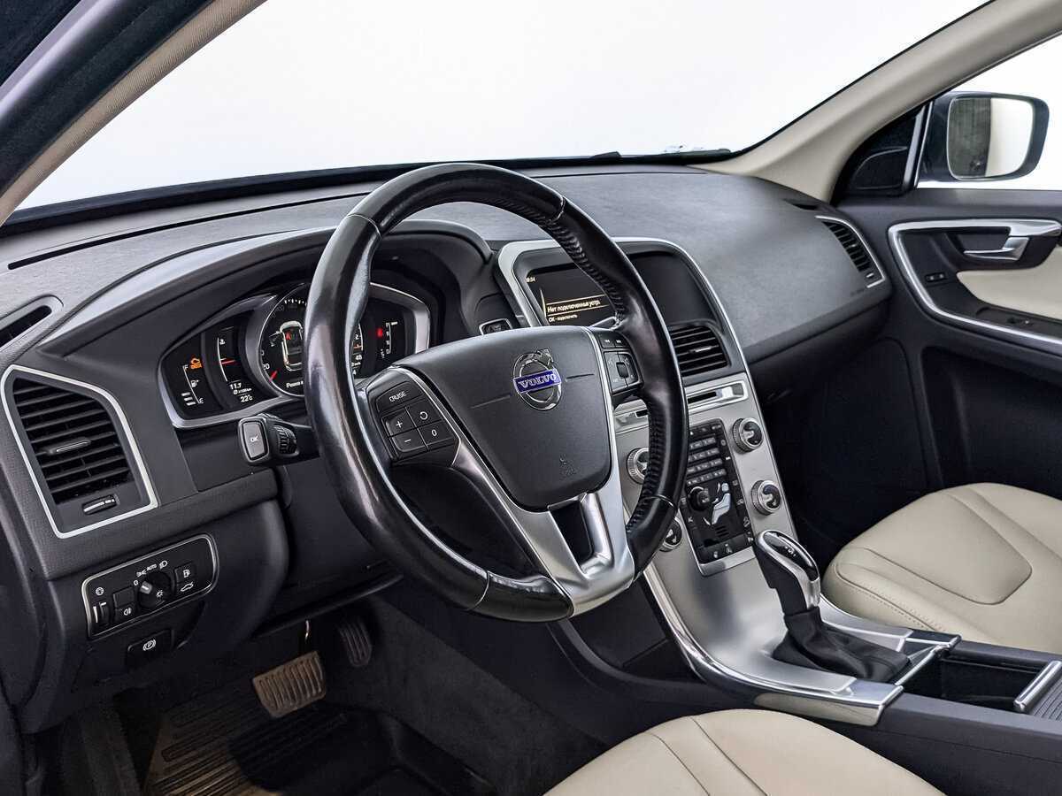 Volvo XC60, 2017 Фото №11