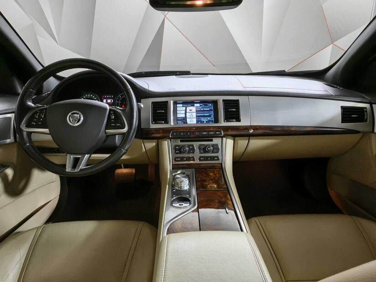 Jaguar XF, 2013 Фото №10
