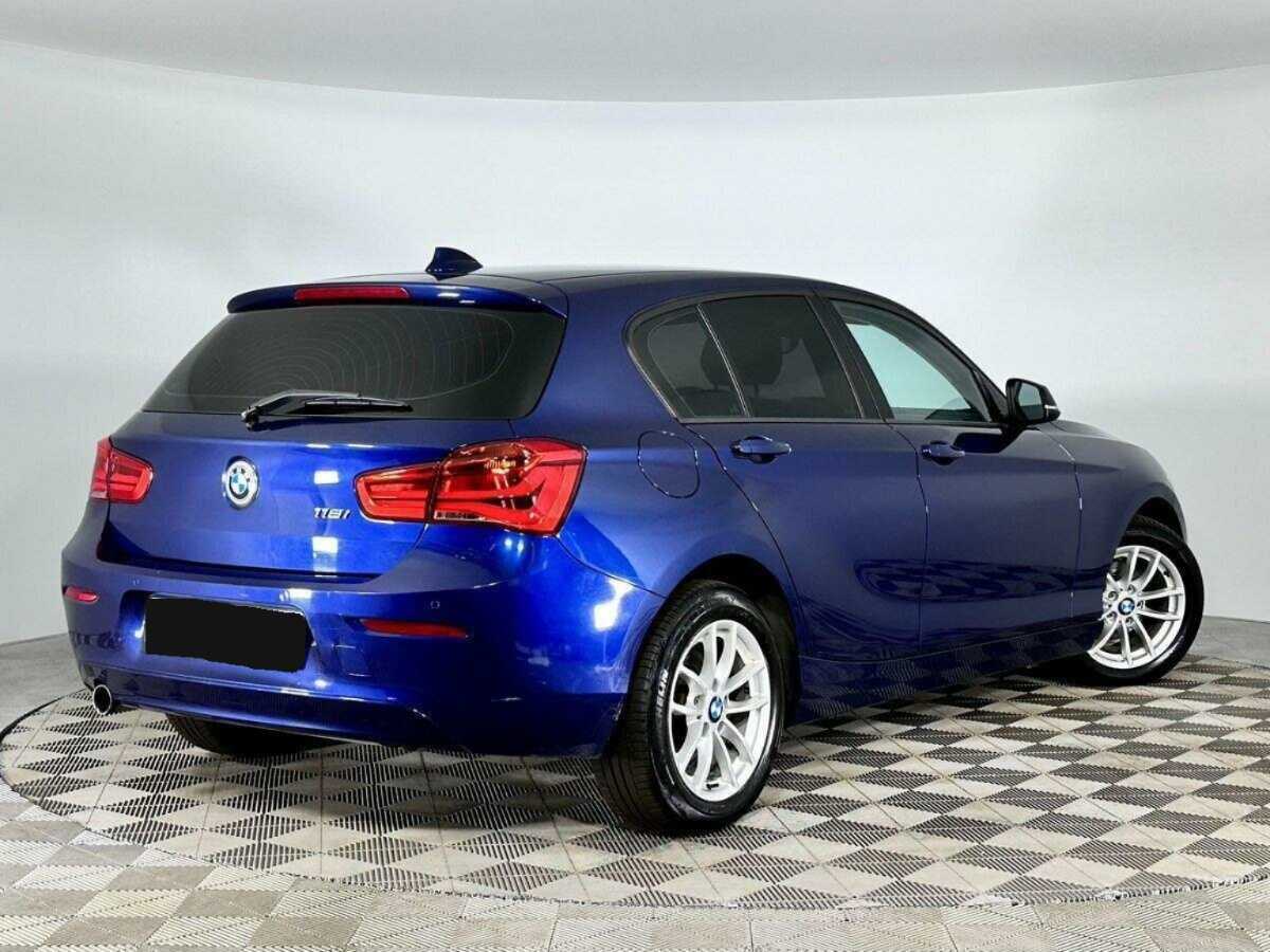 BMW 1 серии 118i, 2017 - 66 216 км. | Фото №2