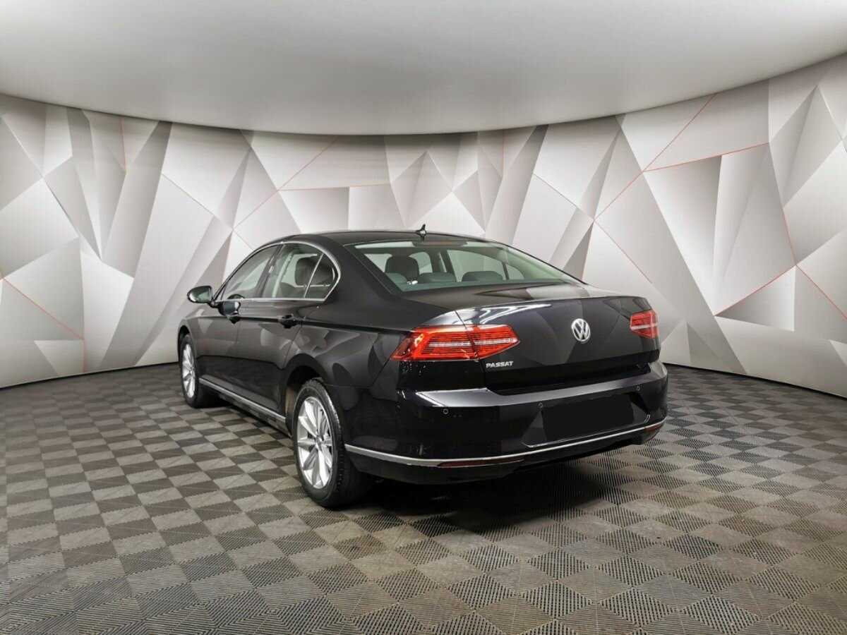 Volkswagen Passat, 2019 - 74 175 км. | Фото №4