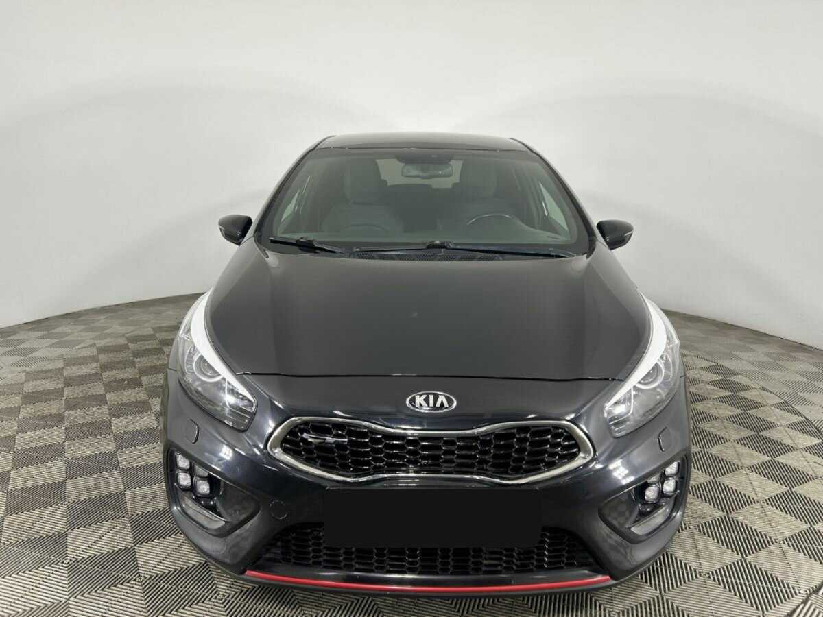 Kia Ceed GT, 2017 Фото №2