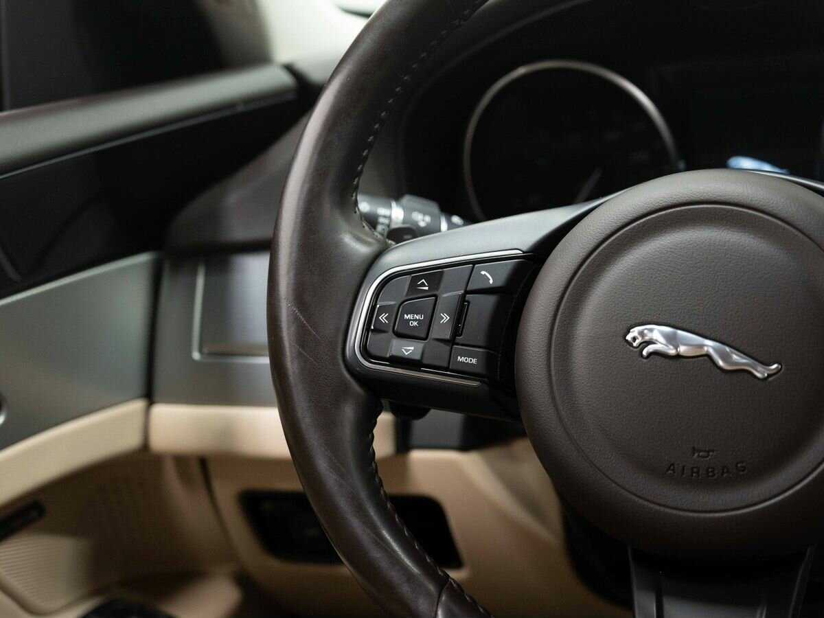 Jaguar XF, 2017 Фото №18