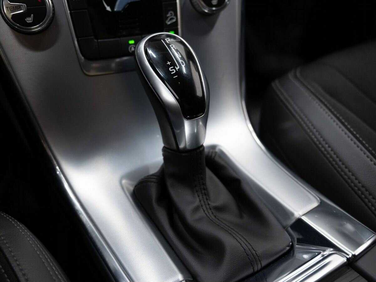 Volvo XC60, 2017 Фото №22