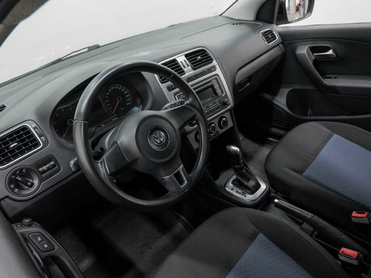 Volkswagen Polo, 2013 Фото №11