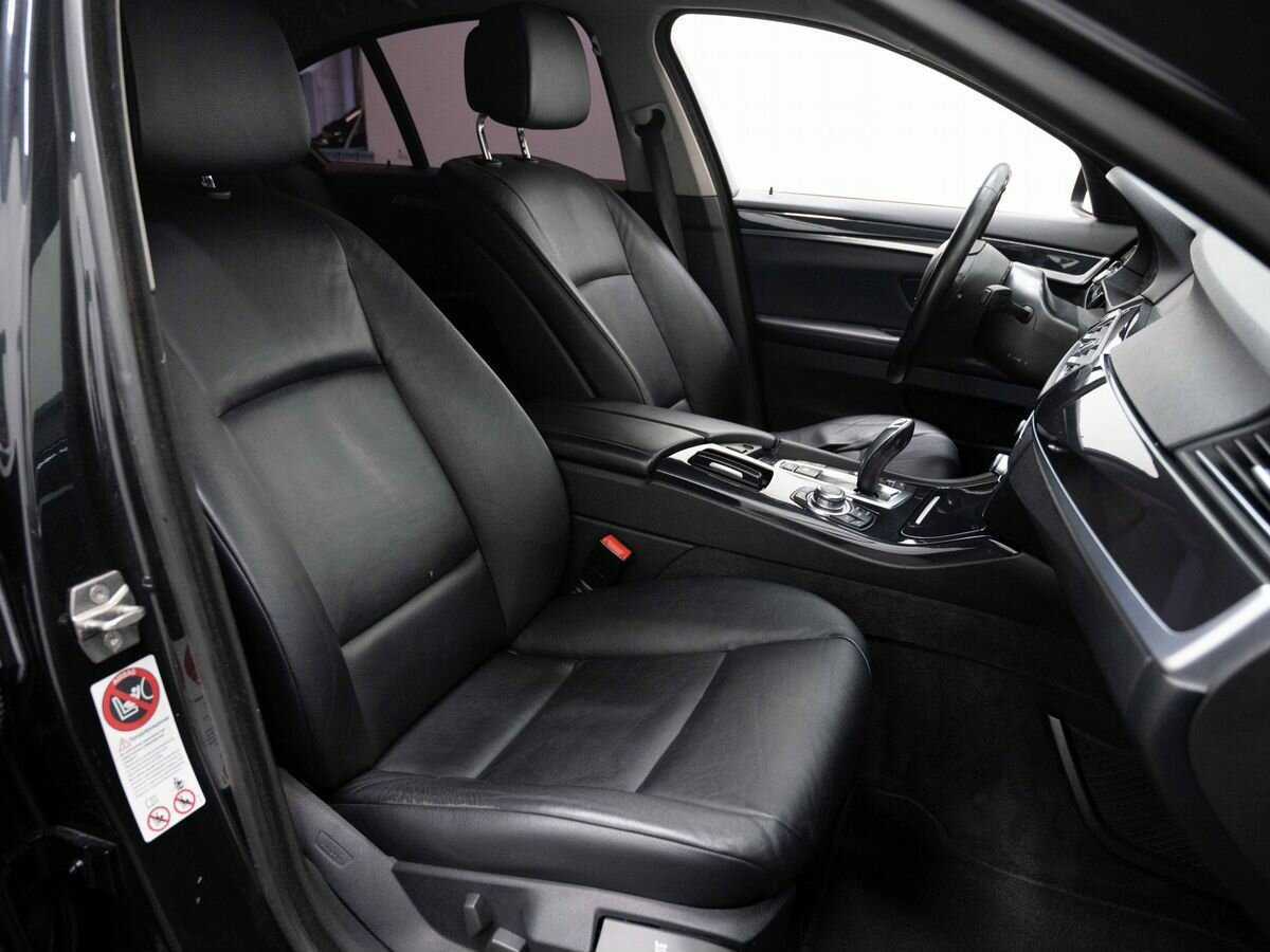 BMW 5 серии 528i xDrive, 2012 Фото №12