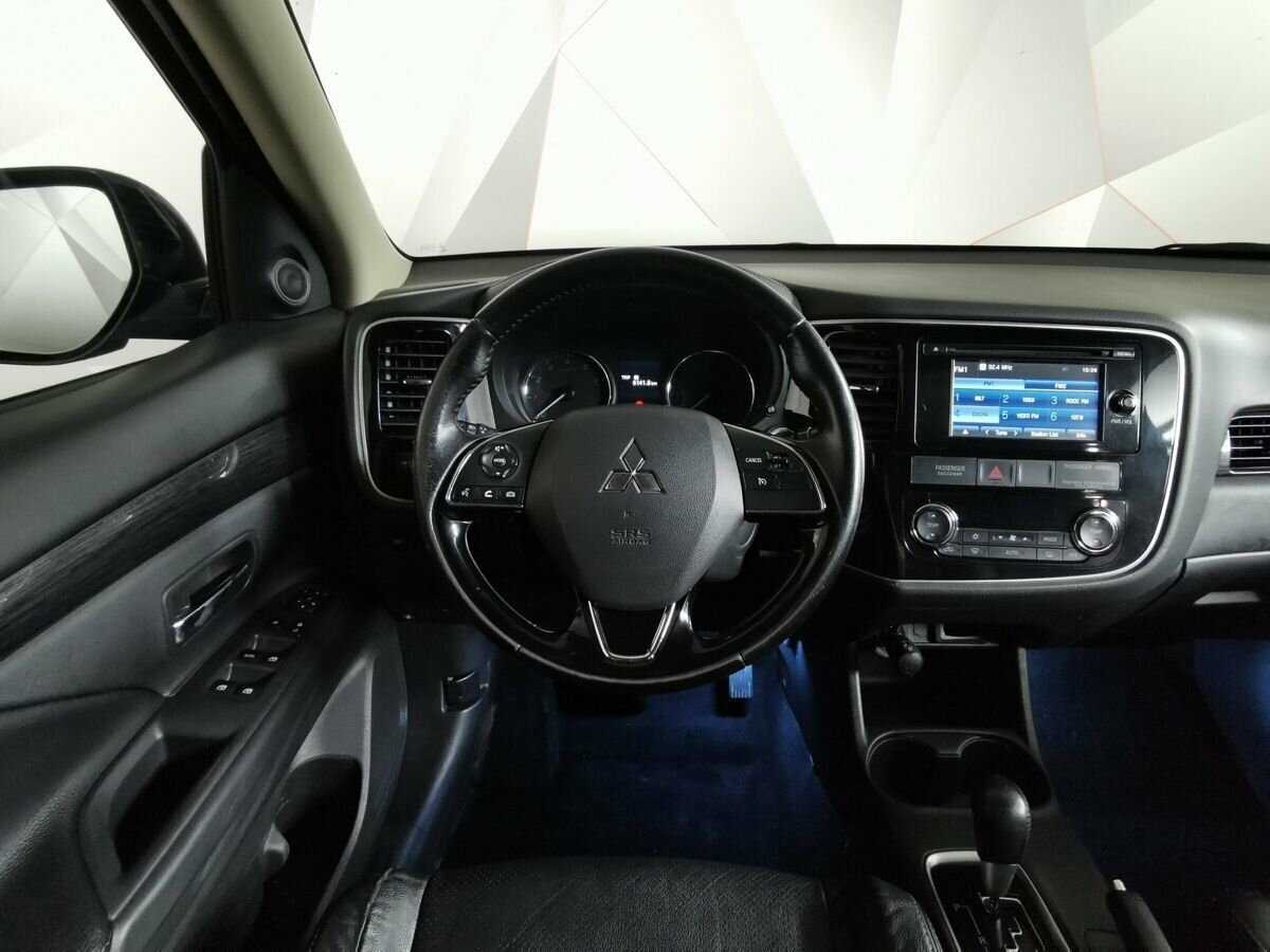 Mitsubishi Outlander, 2016 Фото №15