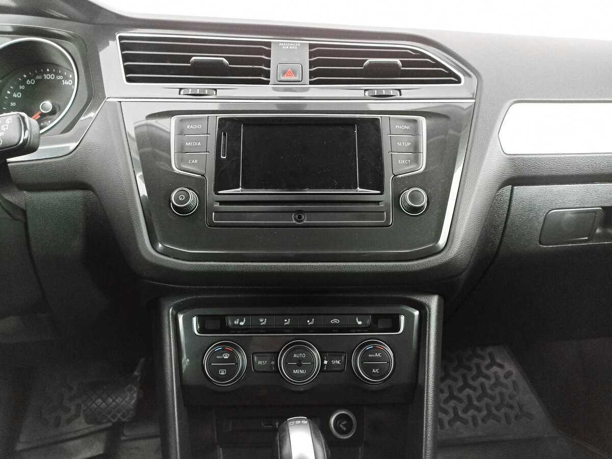 Volkswagen Tiguan, 2017 Фото №13