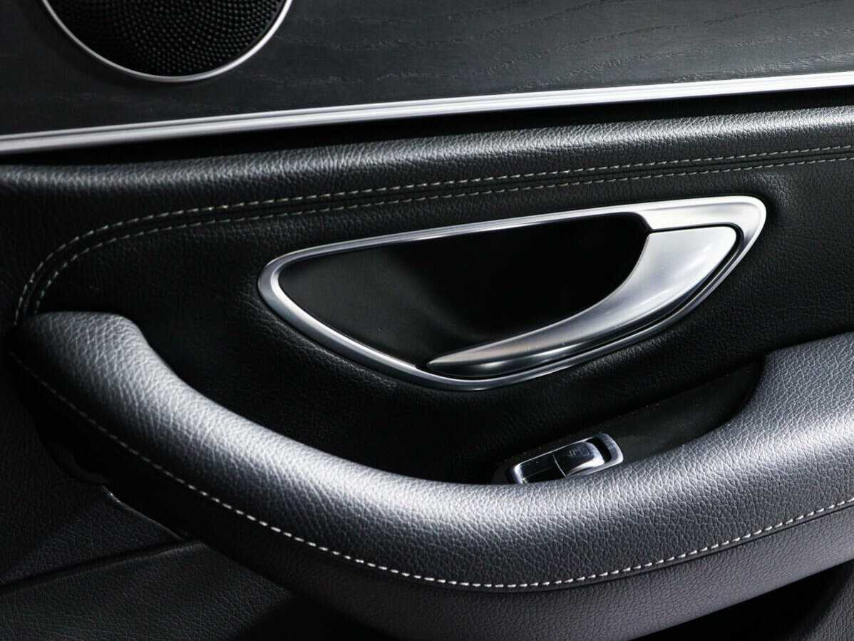 Mercedes-Benz E-Класс 200, 2017 Фото №15