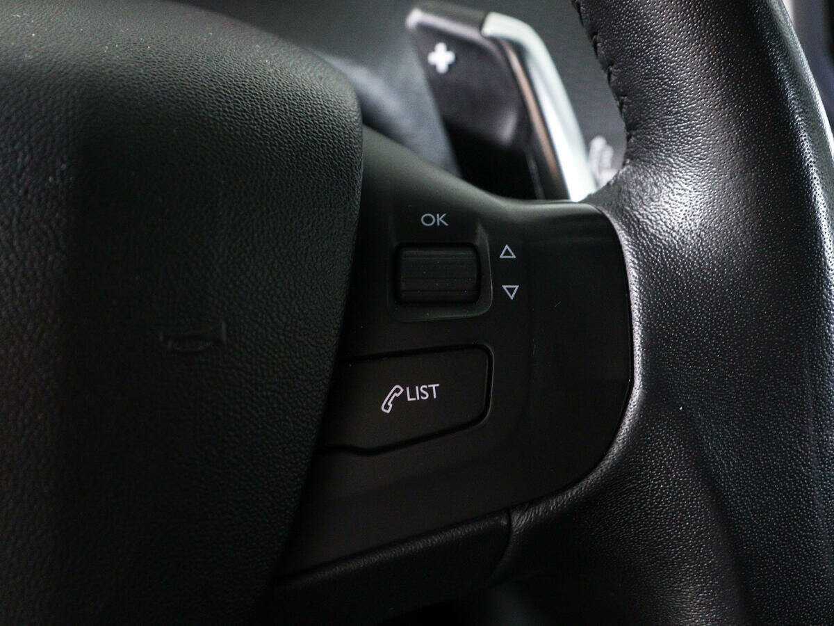 Peugeot 2008, 2014 Фото №16