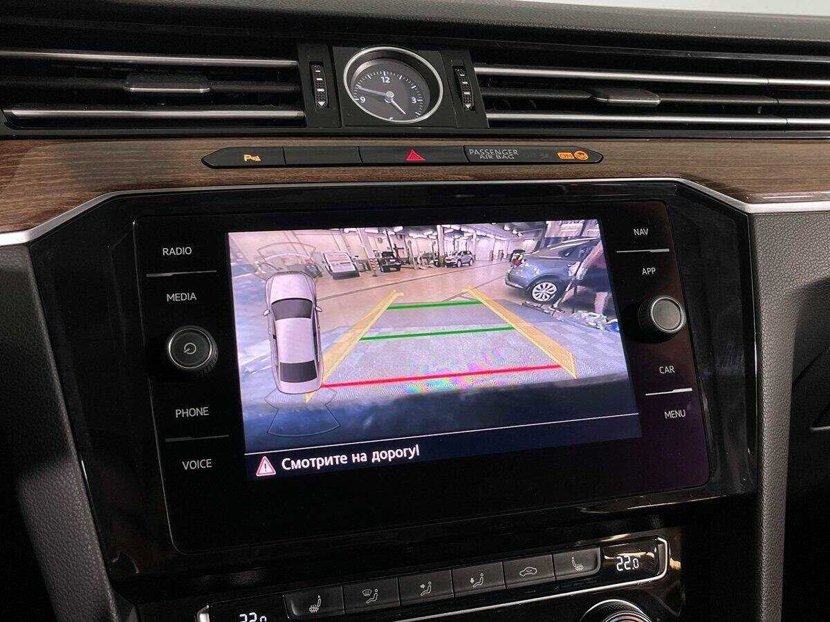 Volkswagen Passat, 2018 Фото №11