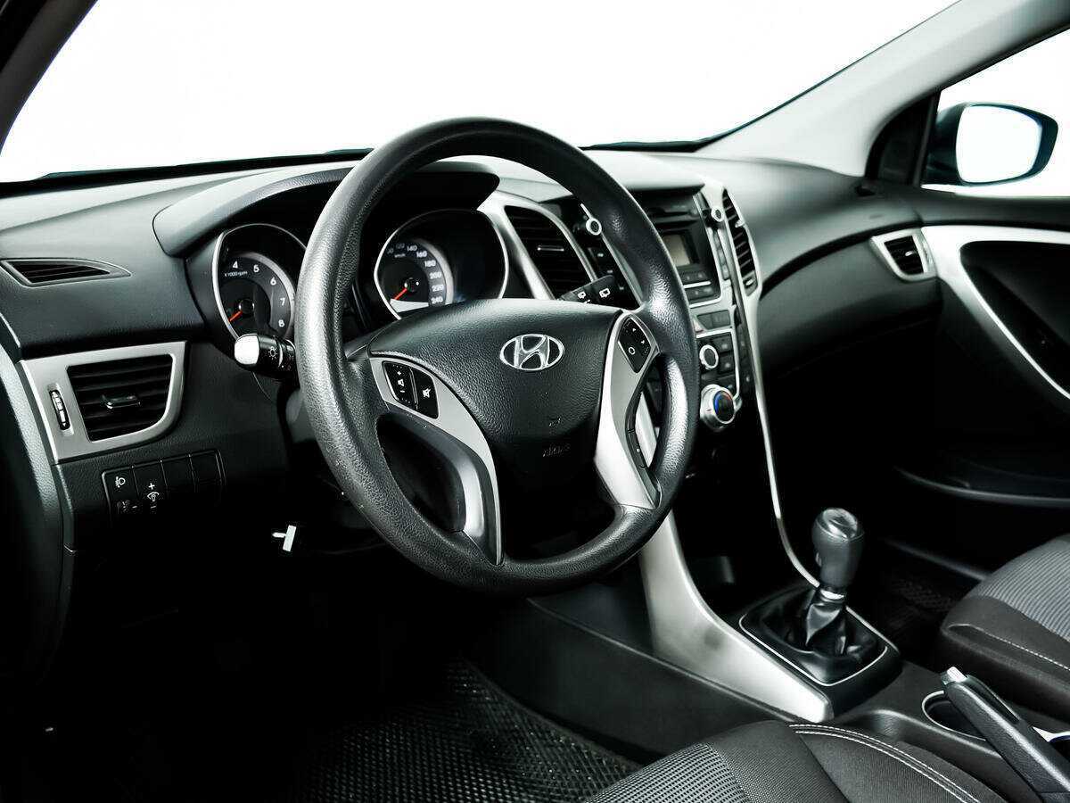 Hyundai i30, 2014 Фото №13