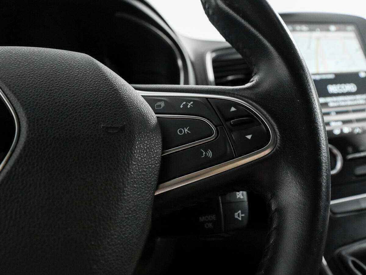 Renault Scenic, 2017 Фото №15