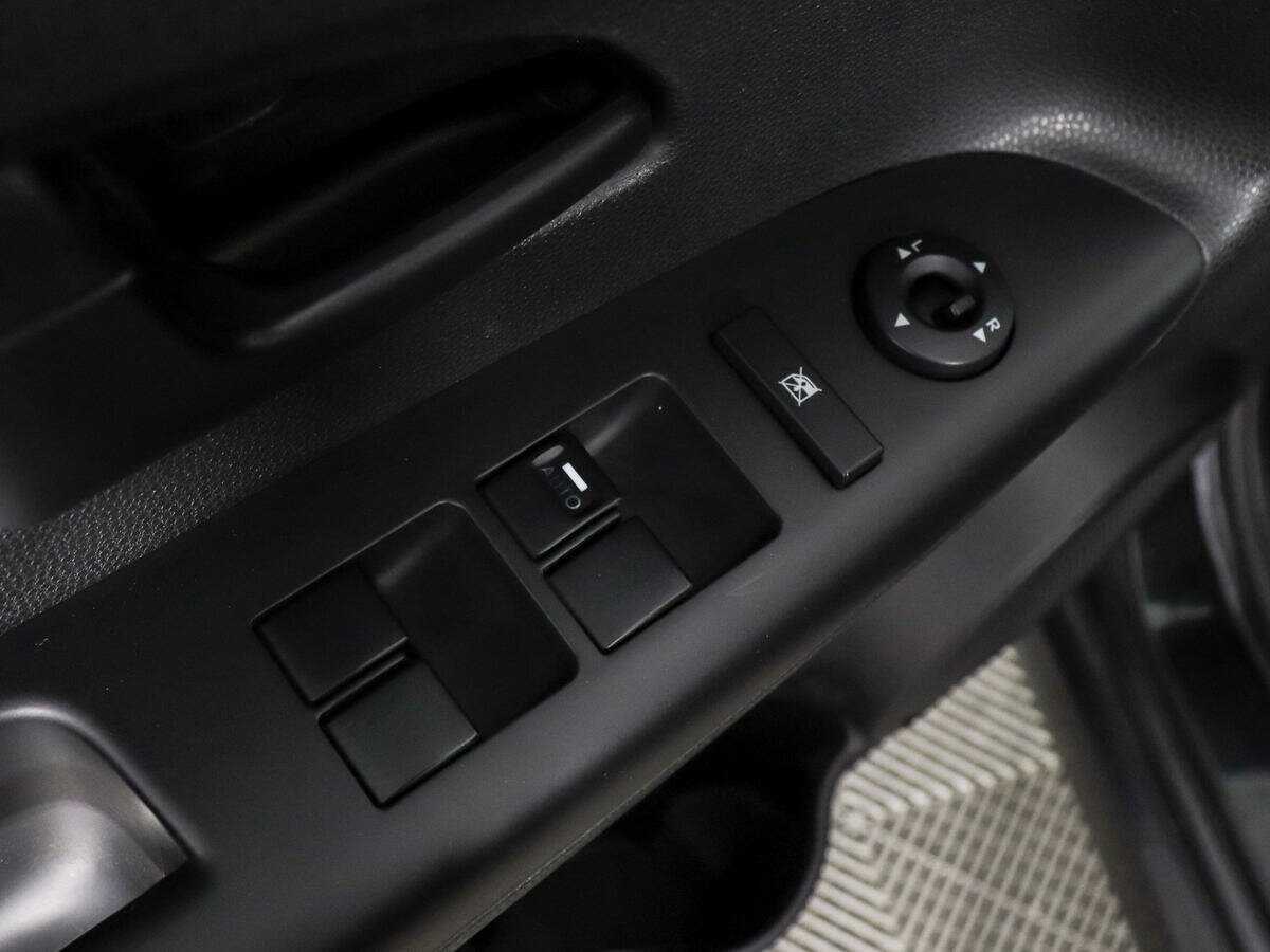 Kia Venga, 2013 Фото №11