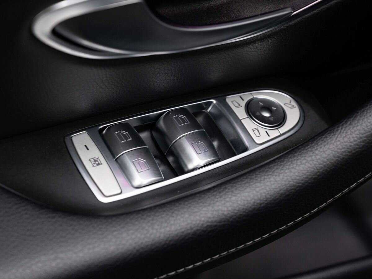 Mercedes-Benz E-Класс 200, 2016 Фото №16