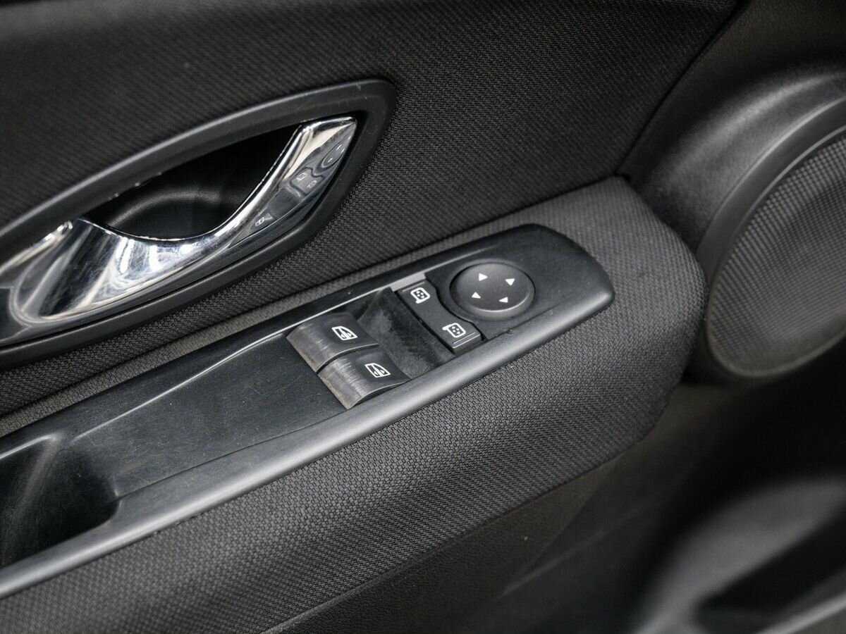 Renault Fluence, 2013 Фото №11