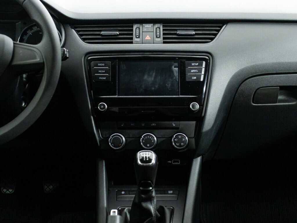 Skoda Octavia, 2018 Фото №14