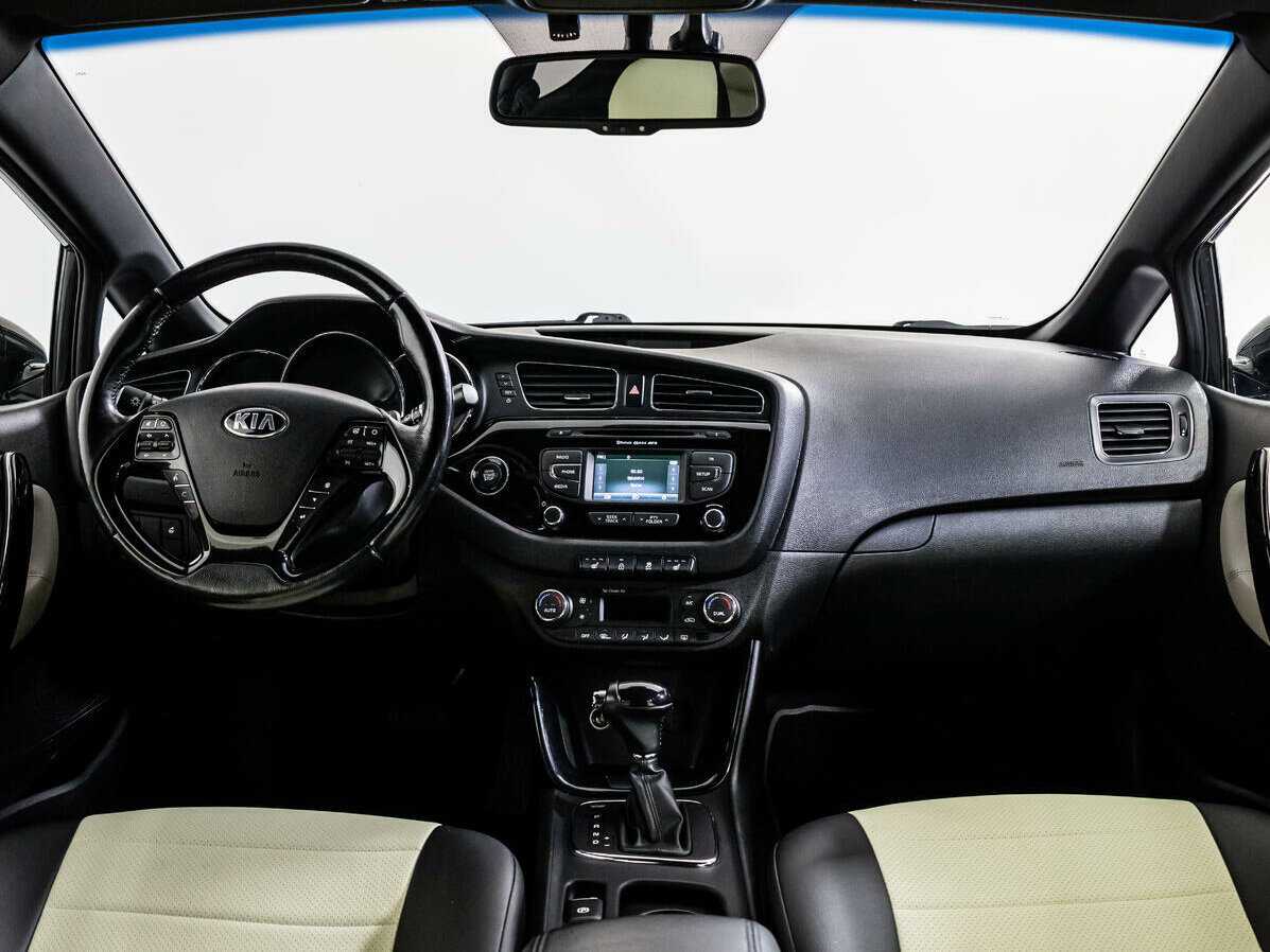 Kia Ceed, 2014 Фото №8