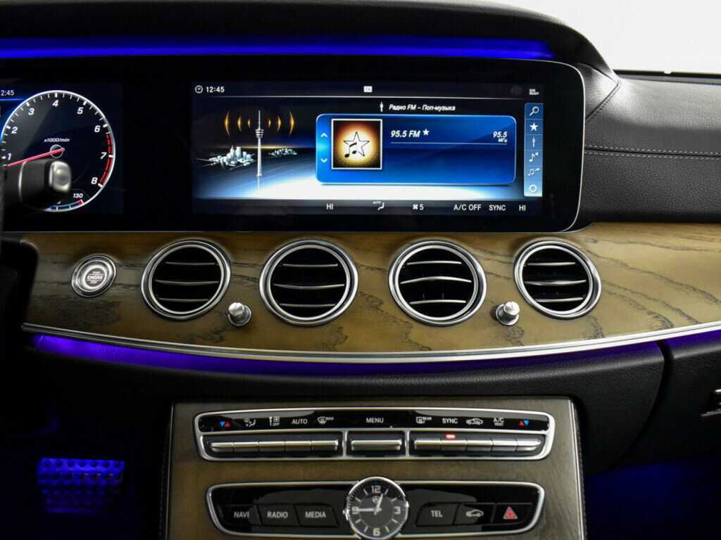 Mercedes-Benz E-Класс 200, 2017 Фото №15