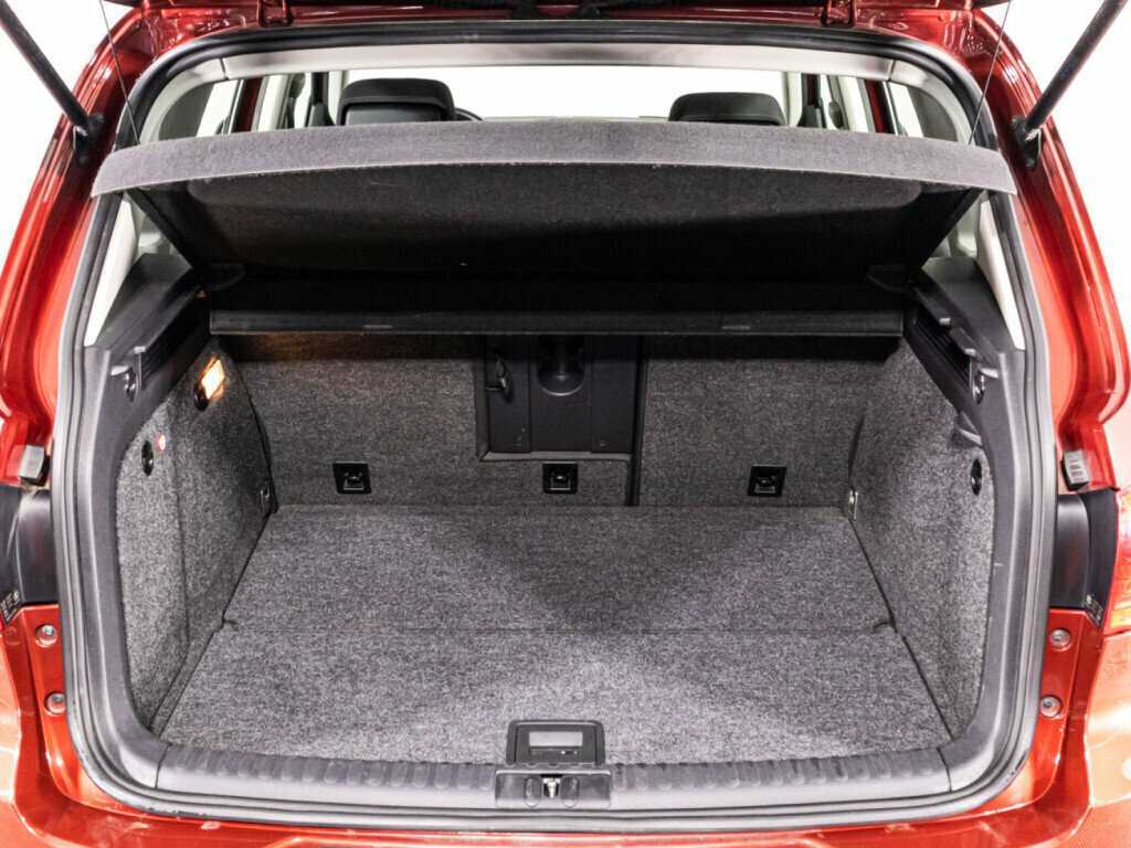 Volkswagen Tiguan, 2012 Фото №15