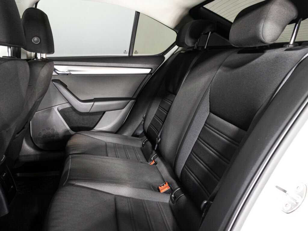 Skoda Octavia, 2018 Фото №10
