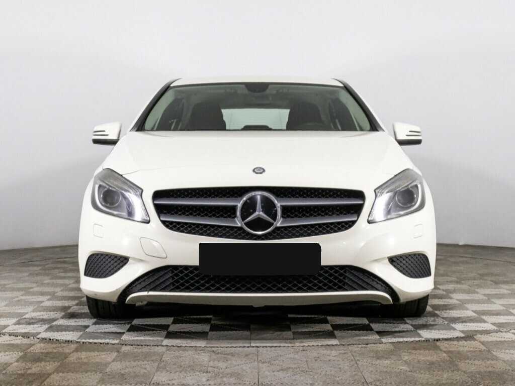 Mercedes-Benz A-Класс 180, 2015 - 176 482 км. | Фото №2