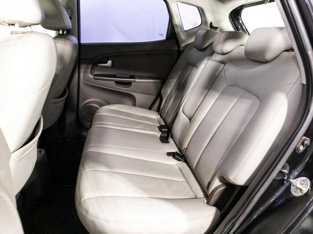 Kia Venga, 2012 Фото №10