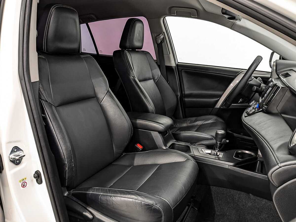 Toyota RAV4, 2017 Фото №24