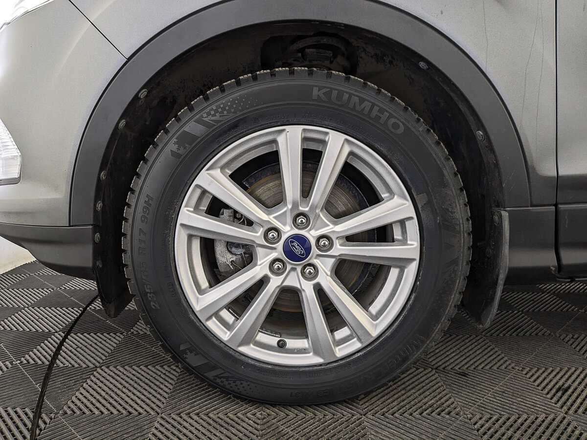 Ford Kuga, 2018 Фото №11