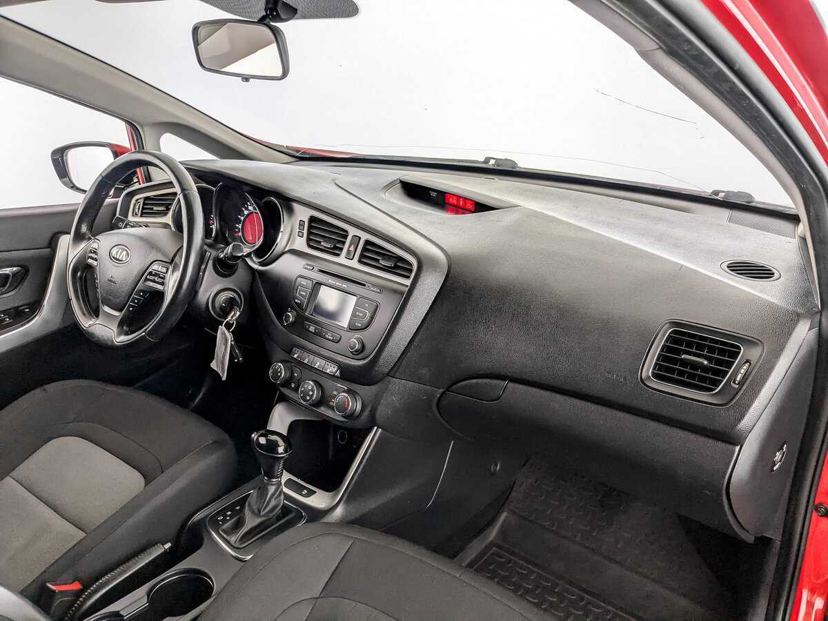 Kia Ceed, 2014 Фото №11