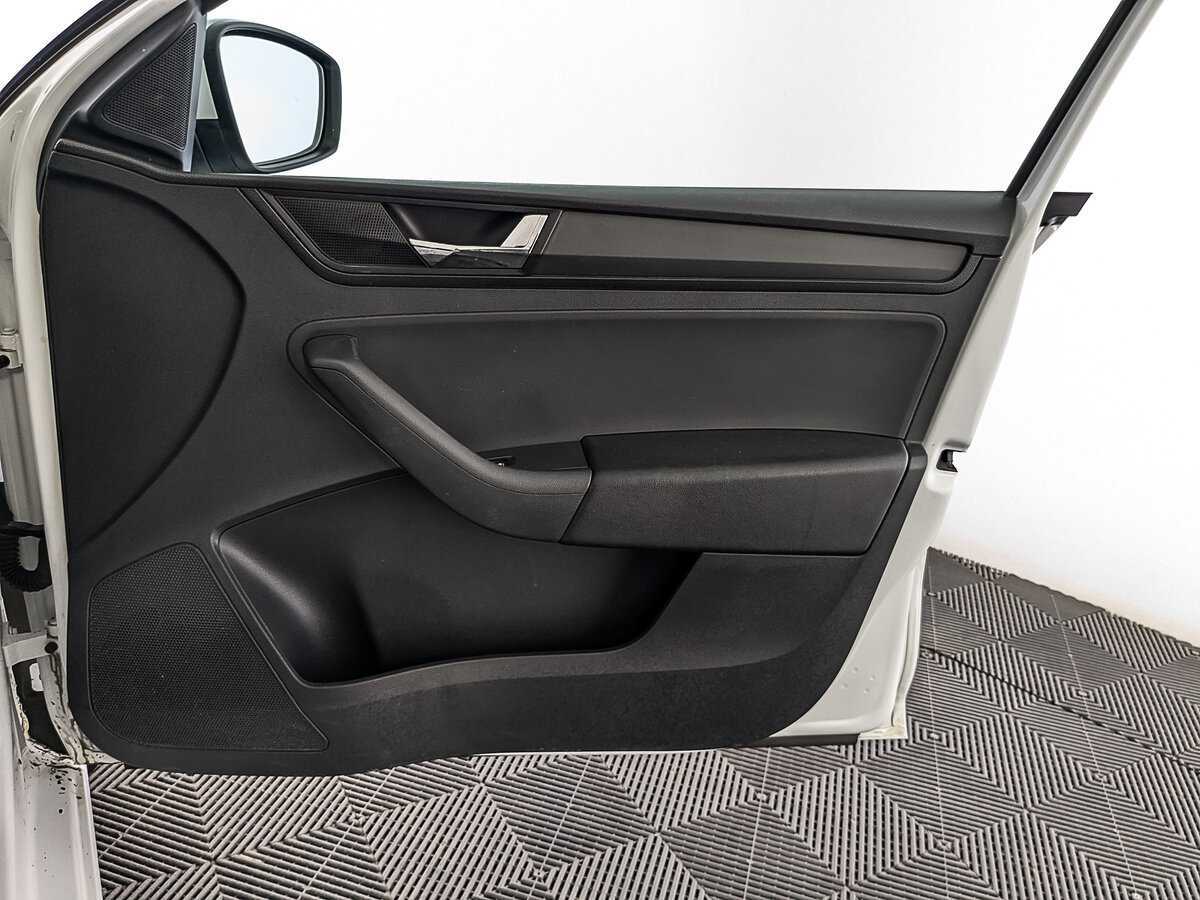 Skoda Rapid, 2019 Фото №24