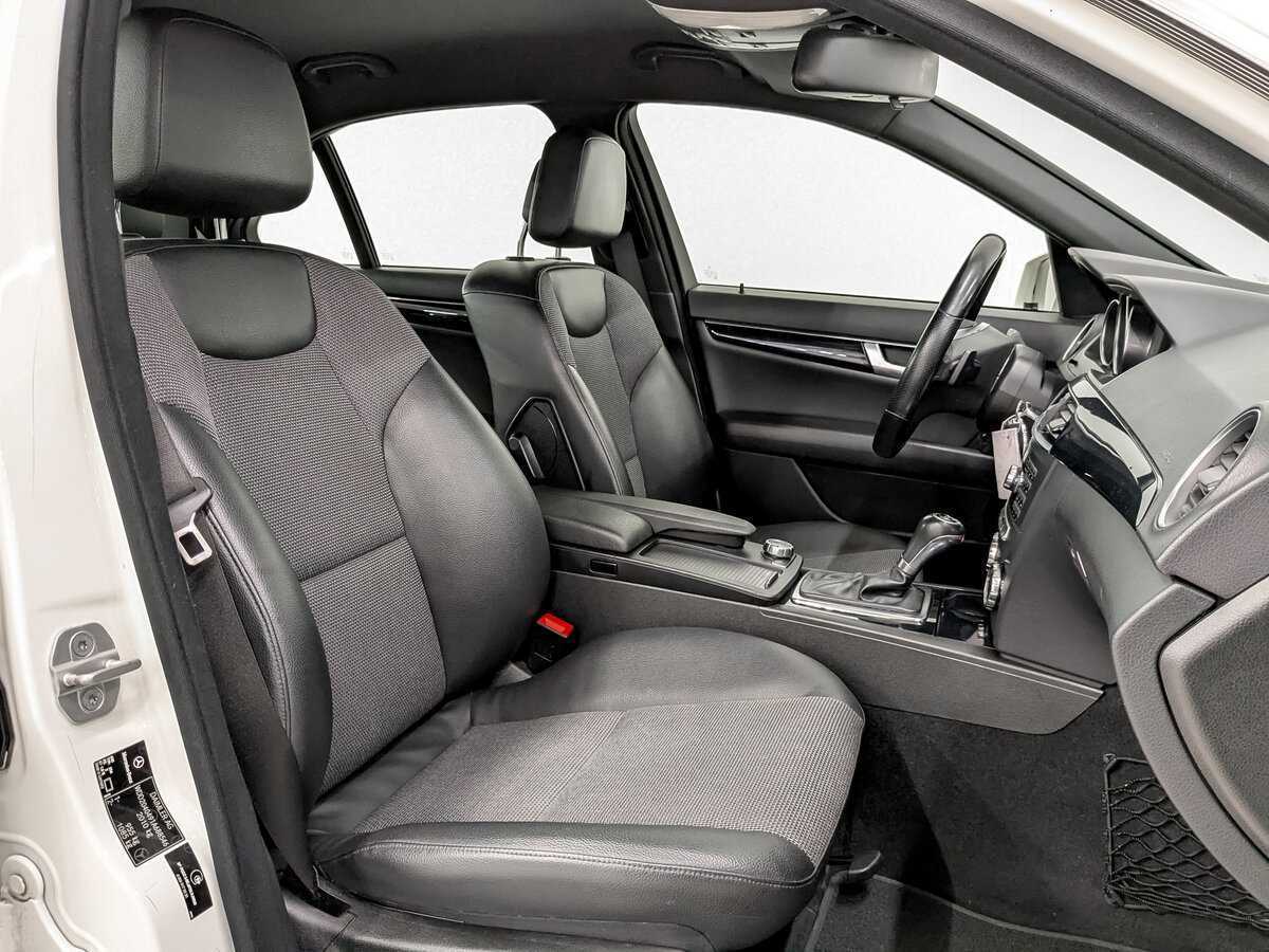 Mercedes-Benz C-Класс 180 BlueEFFICIENCY, 2012 Фото №20
