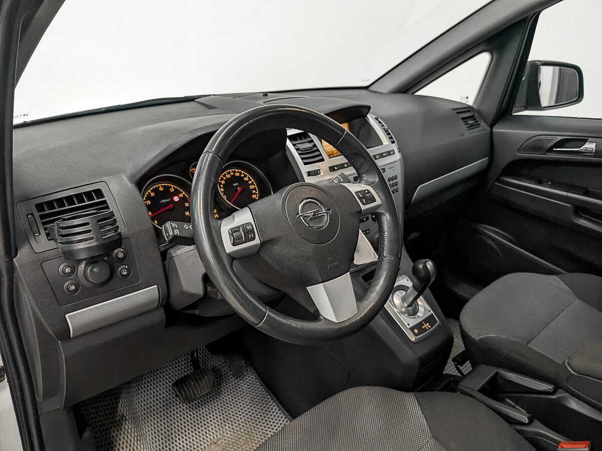 Opel Zafira, 2013 Фото №15