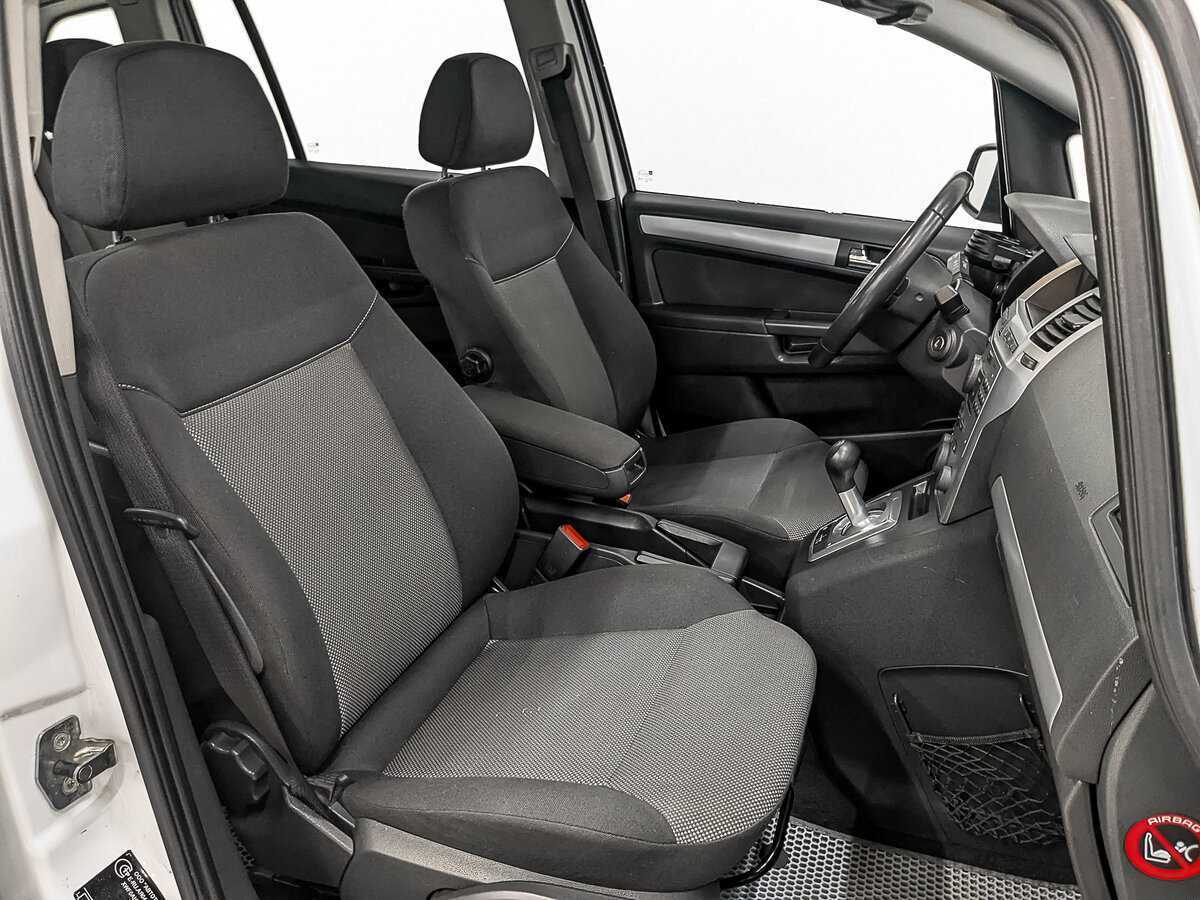 Opel Zafira, 2013 Фото №24