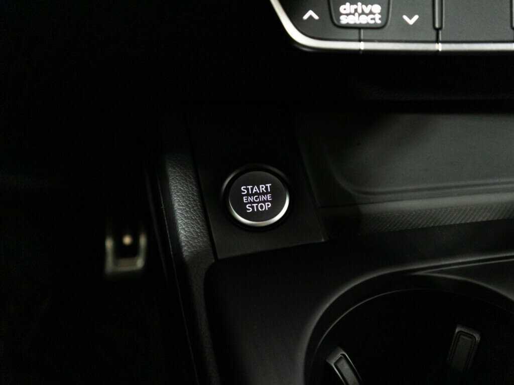 Audi A4, 2019 Фото №20