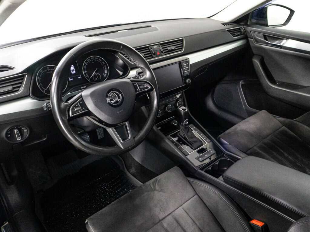 Skoda Superb, 2017 Фото №11