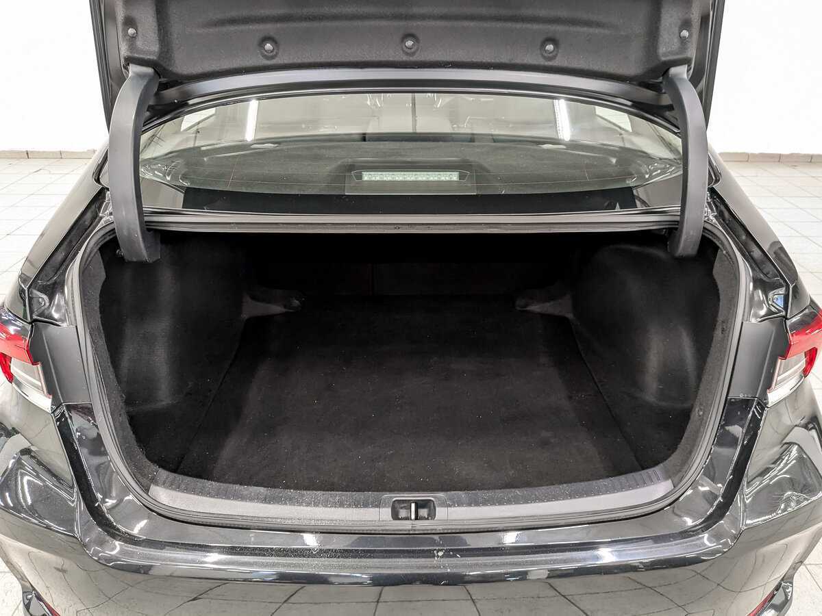 Toyota Corolla, 2019 Фото №10