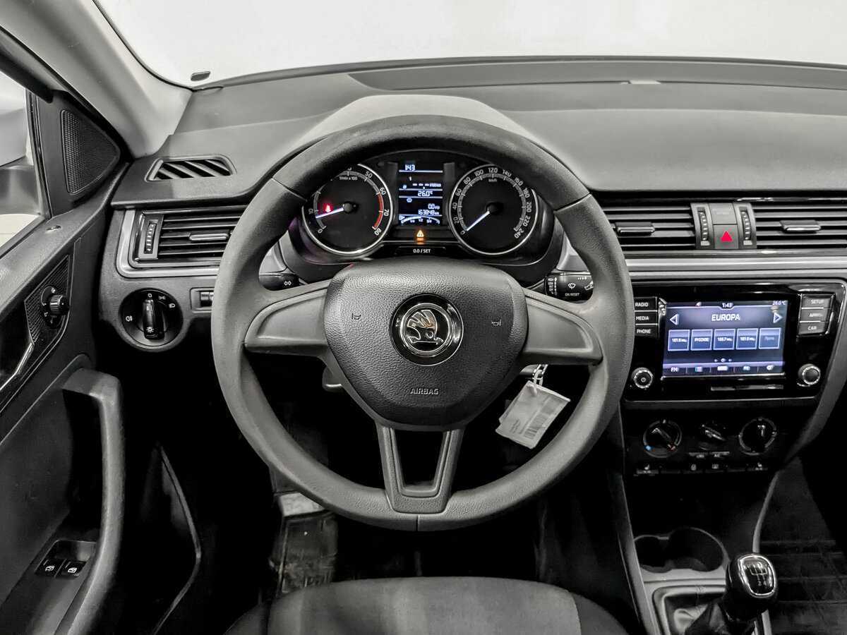 Skoda Rapid, 2017 Фото №21