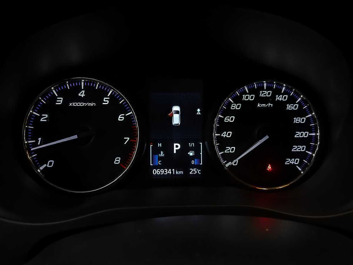 Mitsubishi Outlander, 2020 Фото №16