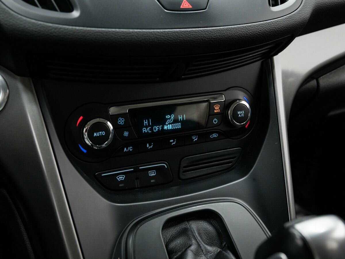 Ford Kuga, 2015 Фото №20