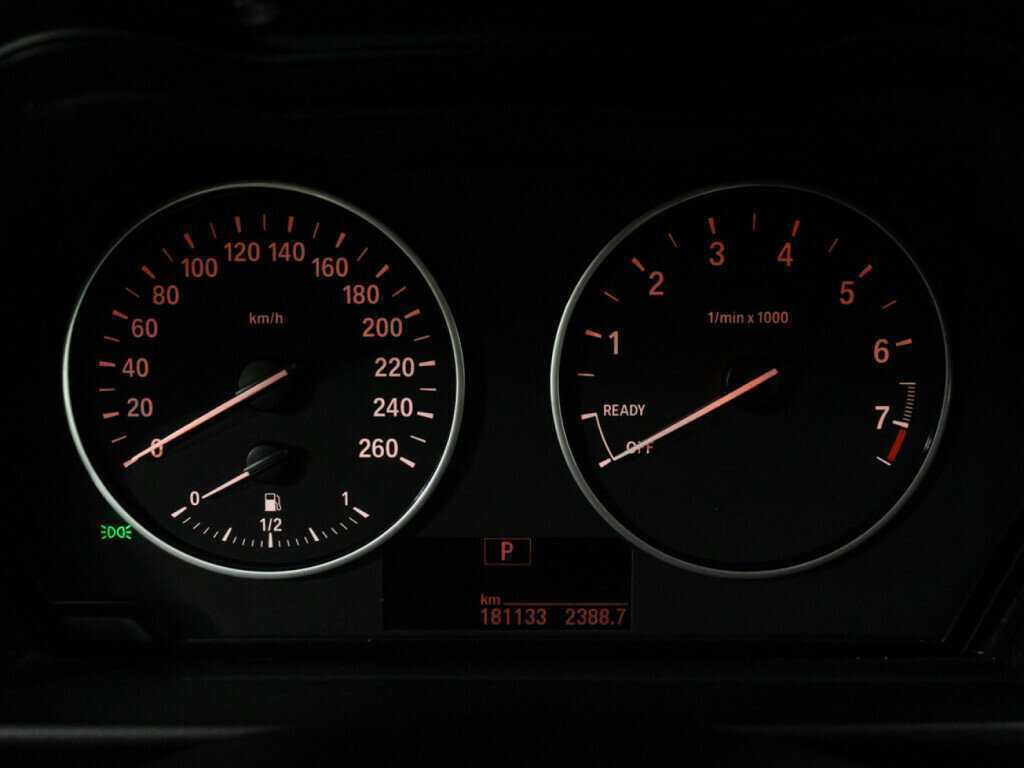 BMW 1 серии 116i, 2013 Фото №12