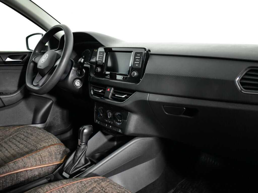 Volkswagen Polo, 2020 Фото №9