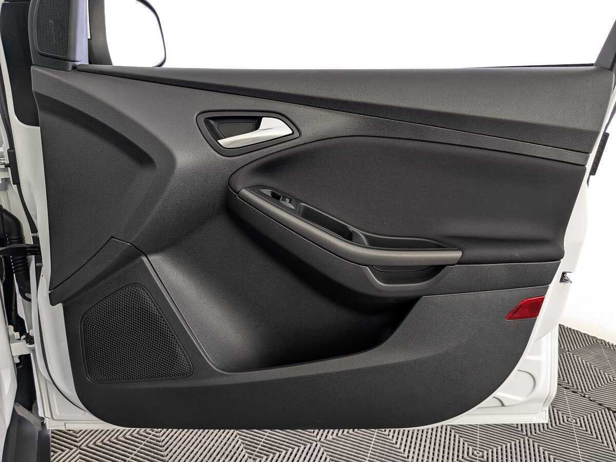 Ford Focus, 2018 Фото №23