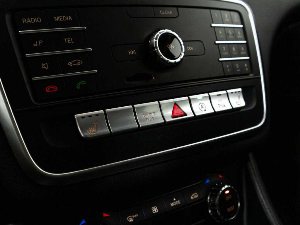 Mercedes-Benz CLA 200, 2017 Фото №16