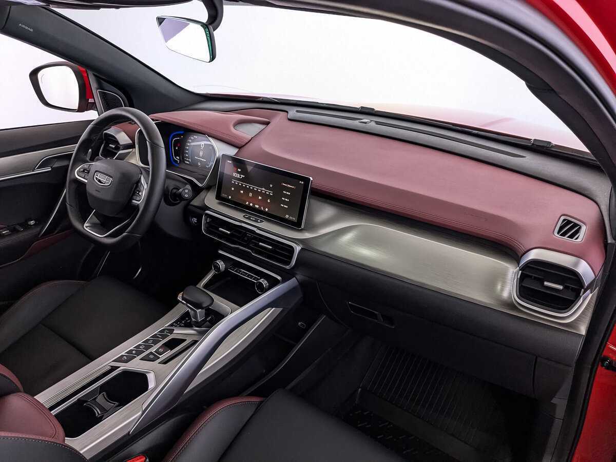 Geely Coolray, 2023 Фото №13