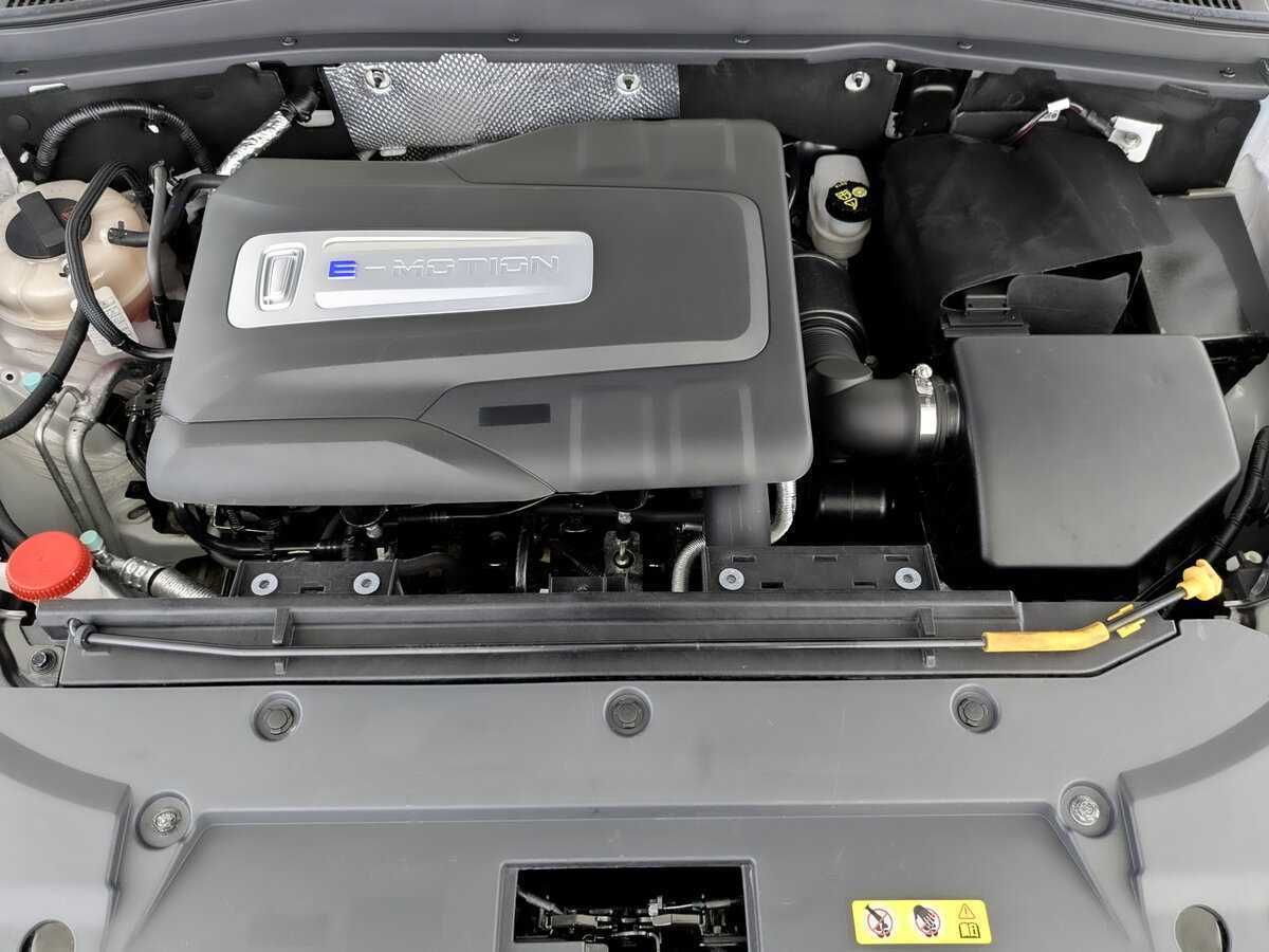 FAW Bestune T77, 2021 Фото №7