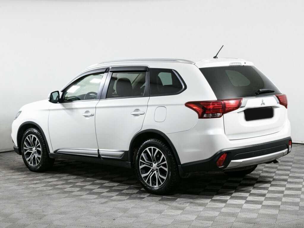 Mitsubishi Outlander, 2015 - 174 000 км. | Фото №6