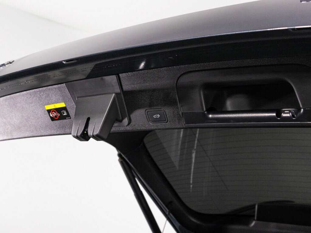 Geely Tugella, 2022 Фото №15