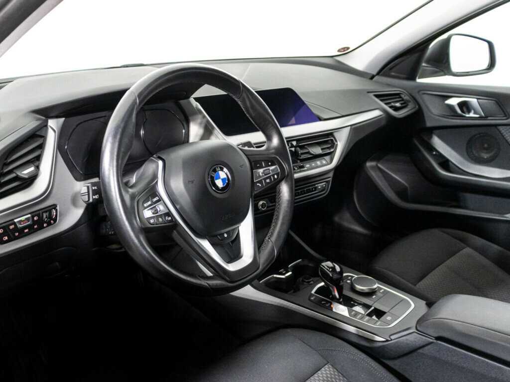 BMW 1 серии 120d xDrive, 2019 Фото №11
